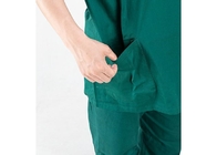 โรงพยาบาลใช้ชุดขัดศัลยกรรมทางการแพทย์แขนสั้นคอวีคอตตอน 100%
