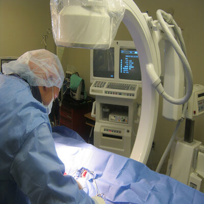 เครื่องมือการแพทย์ใช้ครั้งเดียวที่ได้รับการรับรอง CE ครอบคลุม PE หนังเครื่องมือ Tube Cover ตอบสนองมาตรฐาน FDA และ ISO EO Sterilized